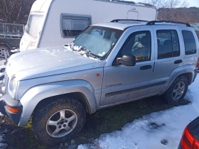 Jeep Cherokee Liberty KJ 2.4, снимка 2 - Автомобили и джипове - 53645393