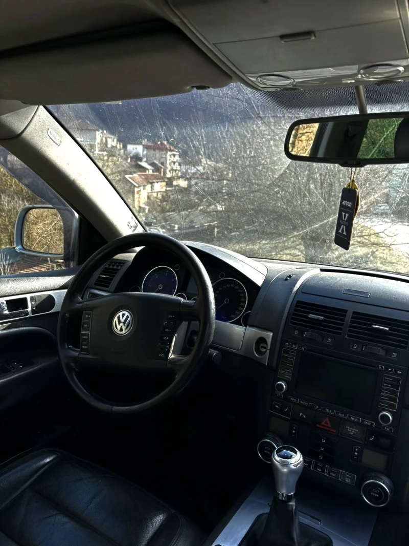 VW Touareg TDI, снимка 6 - Автомобили и джипове - 49467289