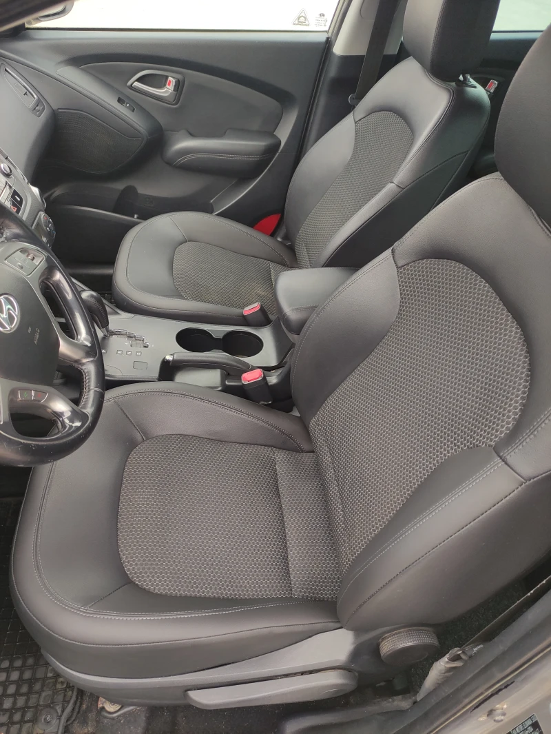 Hyundai IX35 2.0 4?4 AUT 163х.км., снимка 7 - Автомобили и джипове - 50278713