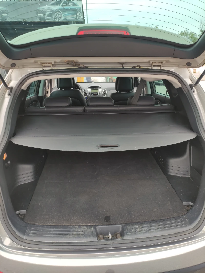 Hyundai IX35 2.0 4?4 AUT 163х.км., снимка 9 - Автомобили и джипове - 50278713