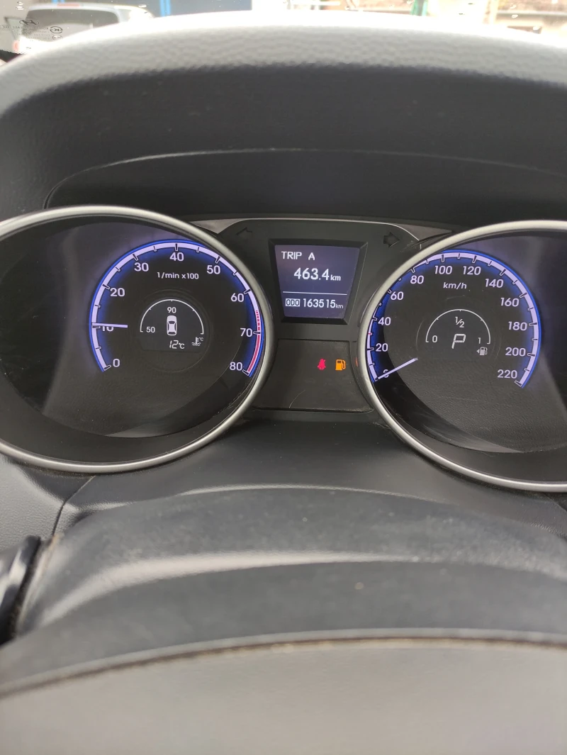 Hyundai IX35 2.0 4?4 AUT 163х.км., снимка 12 - Автомобили и джипове - 50278713