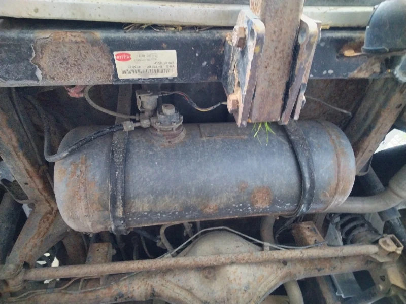 Suzuki Grand vitara, снимка 16 - Автомобили и джипове - 52457818