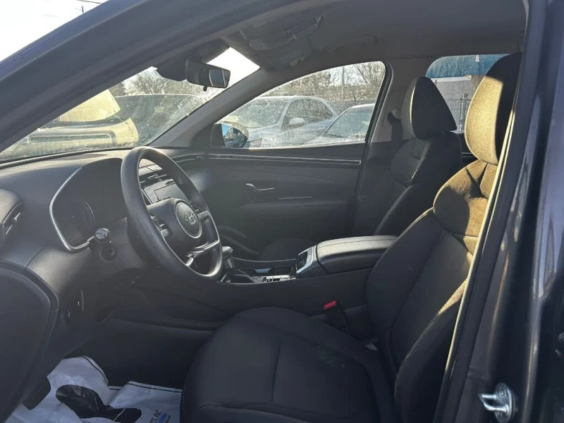 Hyundai Tucson 2023| AWD| ESSENTIAL| ПОДГРЕВ| КАМЕРА| LANE ASSIT, снимка 8 - Автомобили и джипове - 53272983