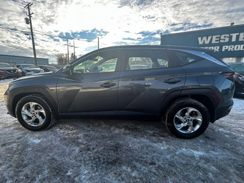 Hyundai Tucson 2023| AWD| ESSENTIAL| ПОДГРЕВ| КАМЕРА| LANE ASSIT, снимка 4 - Автомобили и джипове - 53272983