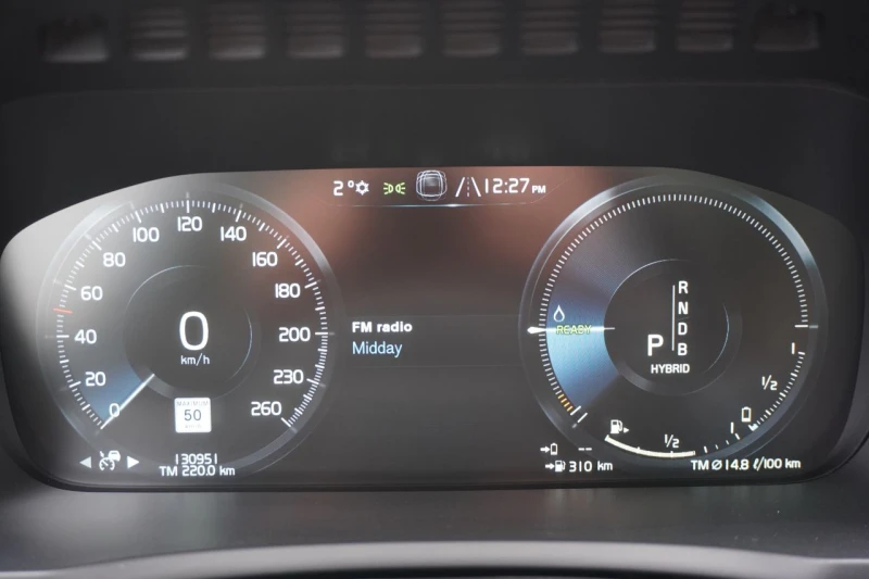 Volvo Xc90 T8 INSCRIPTION* 7 PASSENGERS* One Owner, снимка 11 - Автомобили и джипове - 53464940