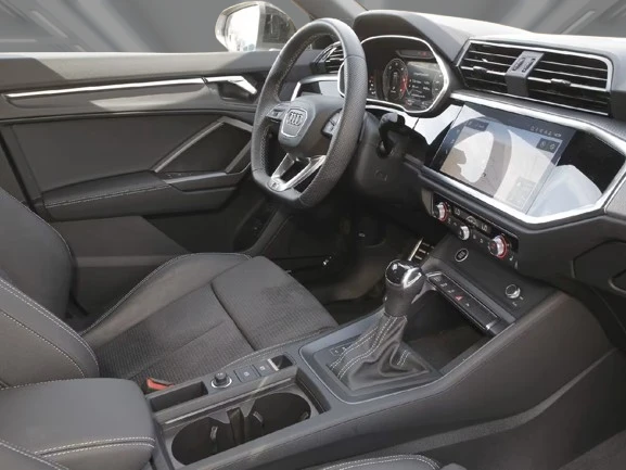 Audi Q3 Sportback 40 TDI Quattro = S-line = Гаранция - изображение 8