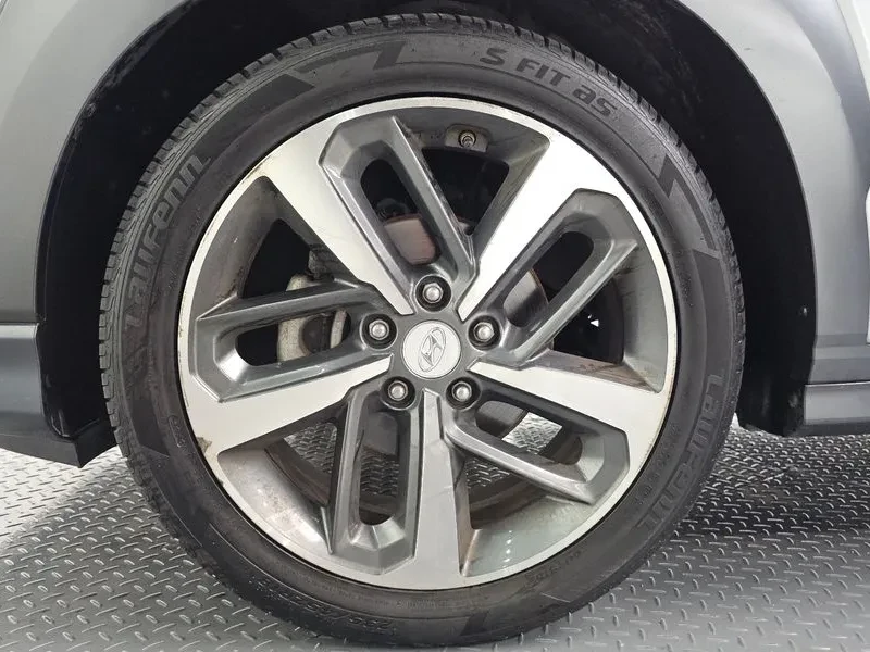 Hyundai Kona 1.6D - САМО 30% АВАНС, снимка 8 - Автомобили и джипове - 56028337