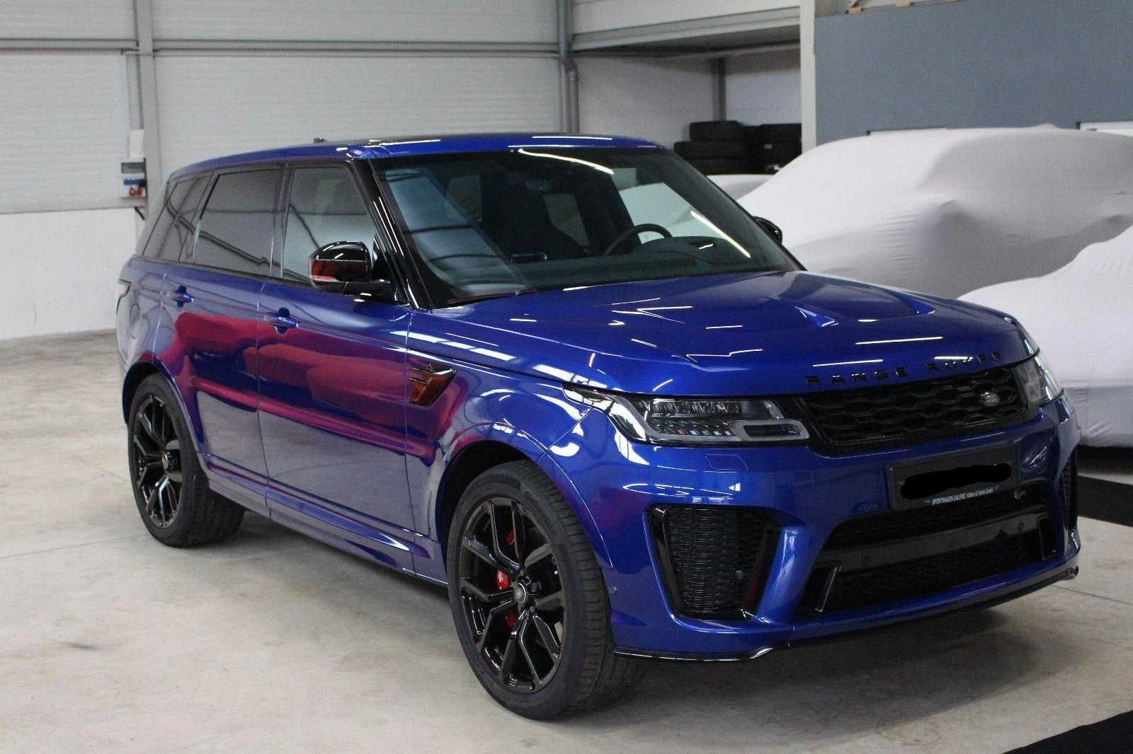 Land Rover Range Rover Sport Range Rover Sport SVR Carbon Edition, 360  - изображение 2