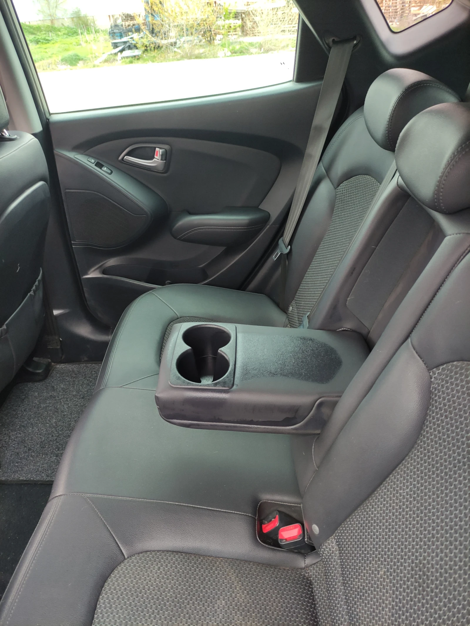 Hyundai IX35 2.0 4?4 AUT 163х.км. - изображение 8
