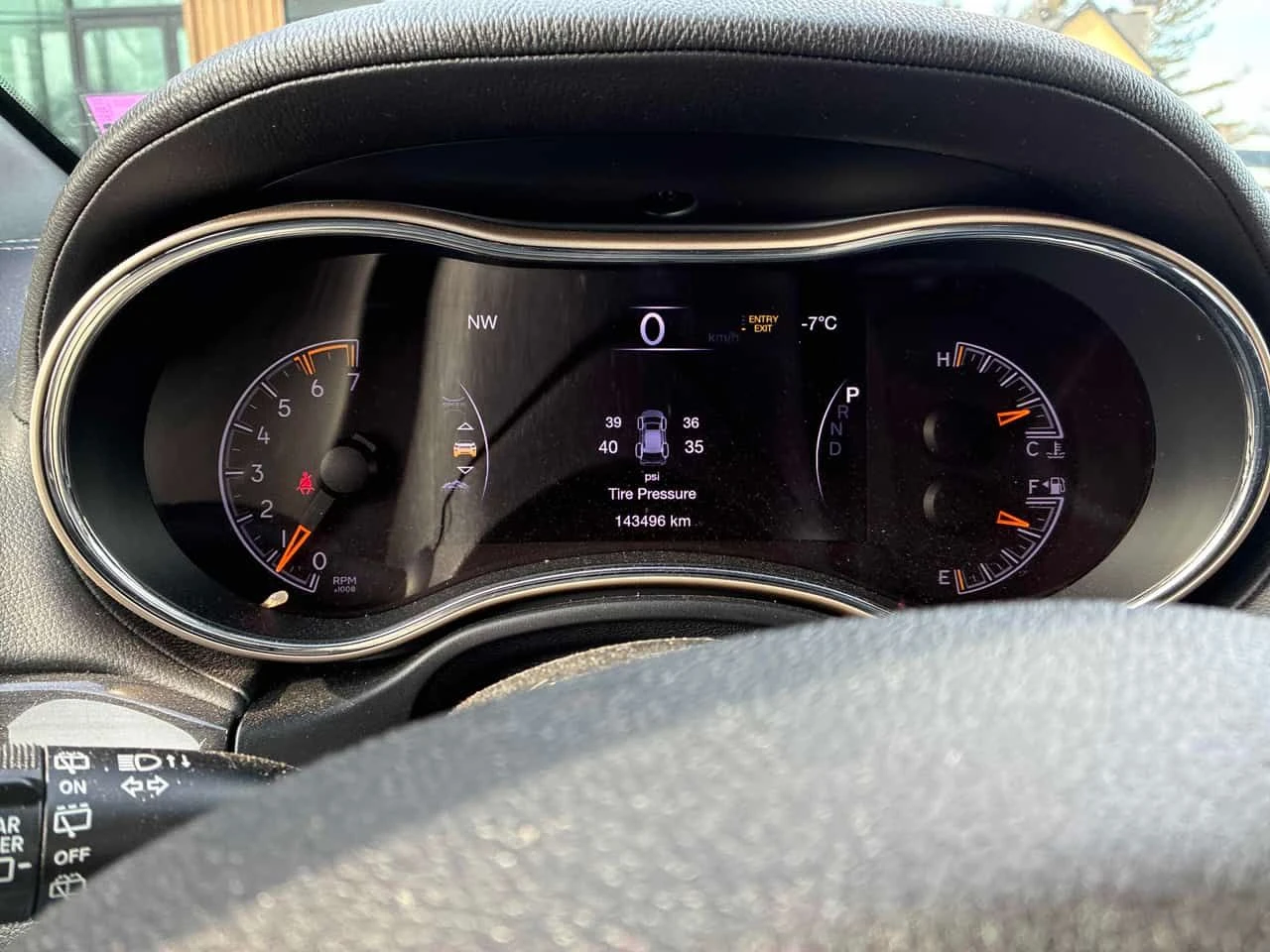 Jeep Grand cherokee Overland/CARFAX/ПОДГРЕВИ/ШИБИДАХ/KEYLESS - изображение 8