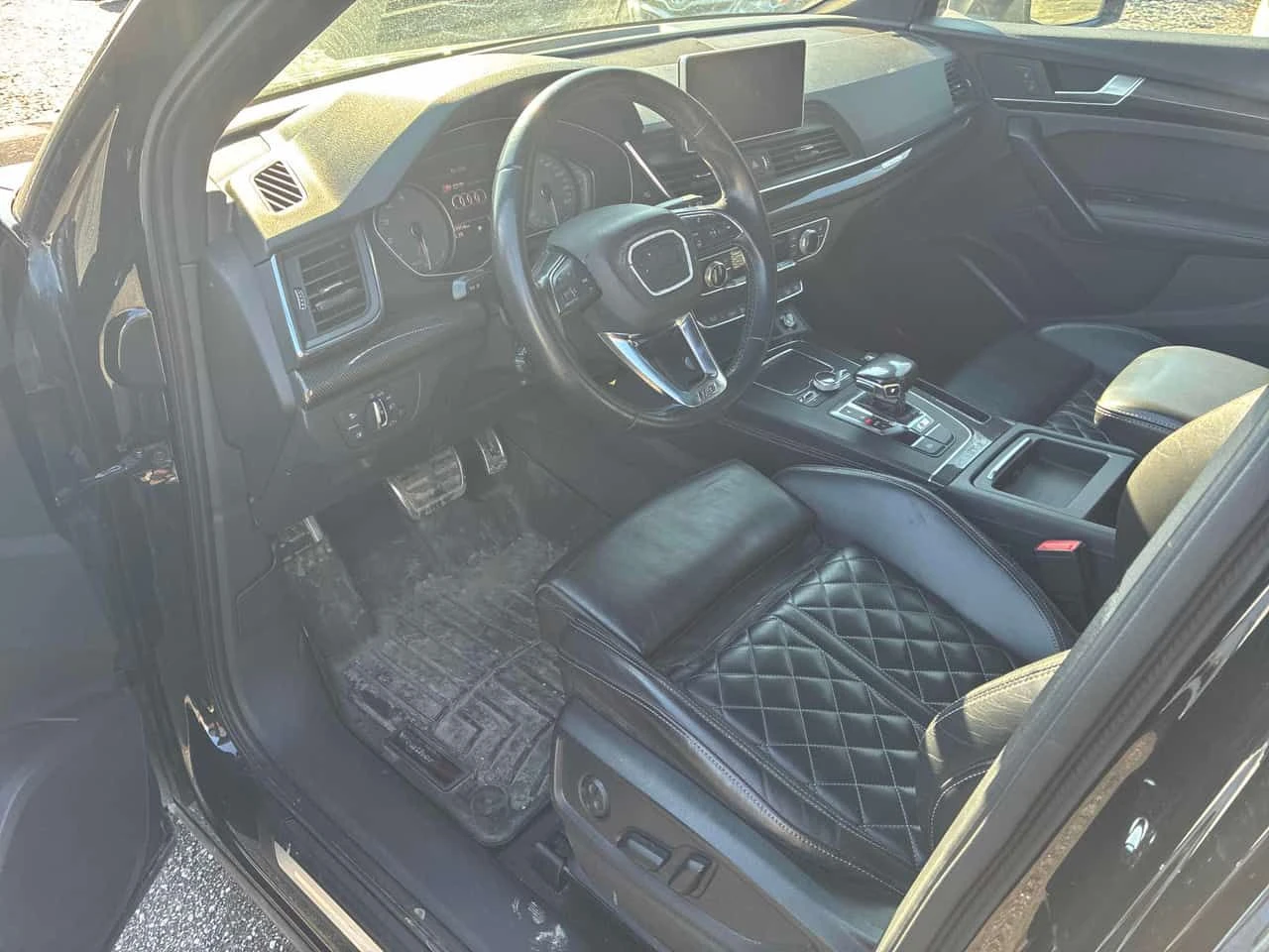 Audi SQ5 | CARBON | Progressiv | PANO | , снимка 7 - Автомобили и джипове - 54147207