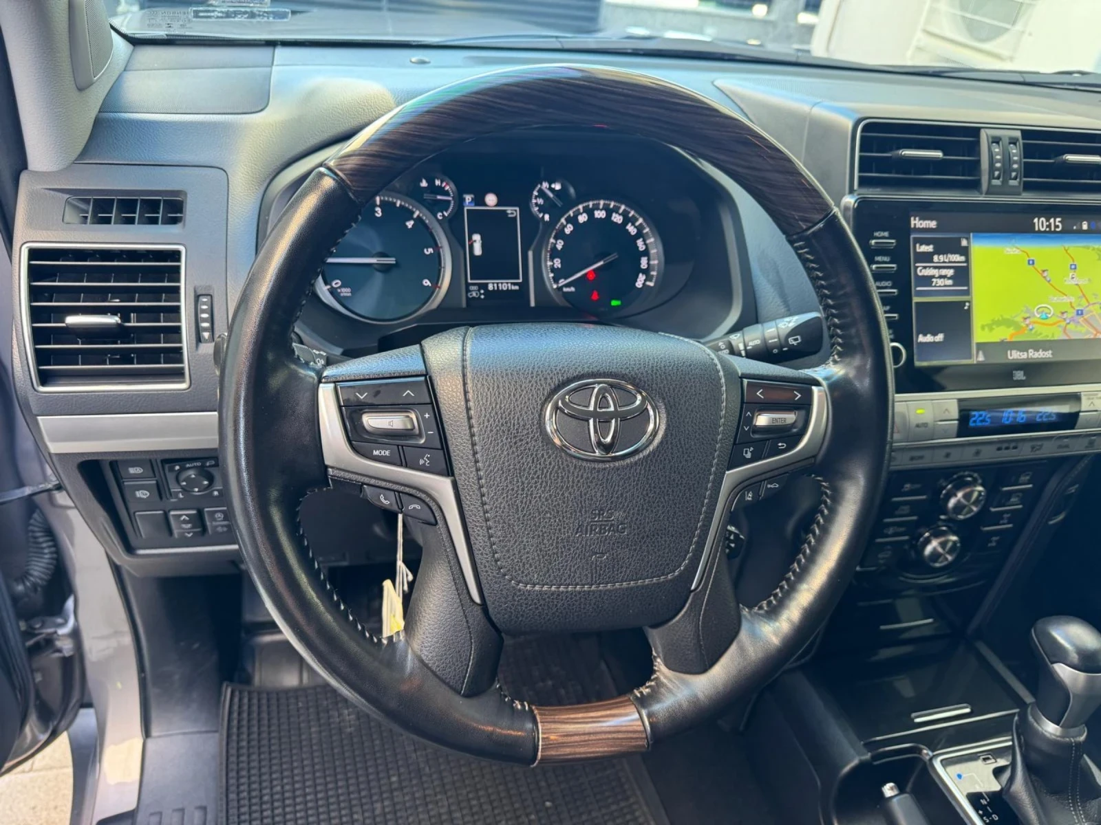 Toyota Land cruiser Premium / Luxury, снимка 10 - Автомобили и джипове - 54160286