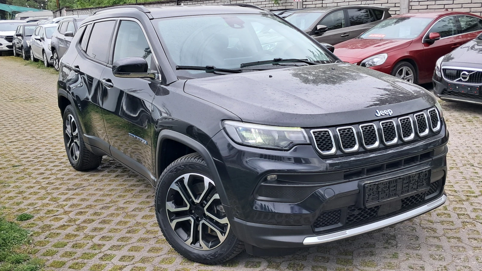 Jeep Compass 4Х4 FULL РЕАЛ КМ ИЗКЛЮЧИТЕЛН СЕРВ КНИЖ КОЖА КАМЕРА