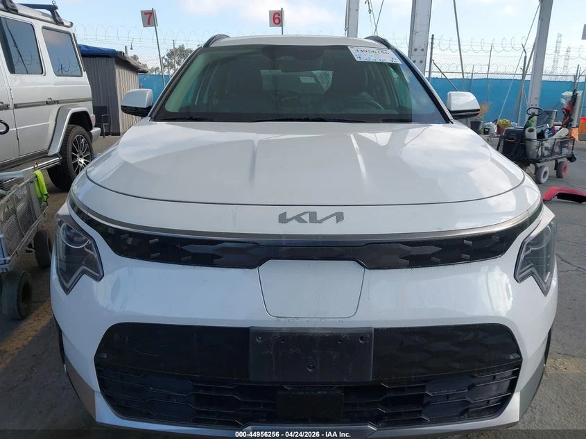 Kia Niro Ev Wind, снимка 13 - Автомобили и джипове - 54831976