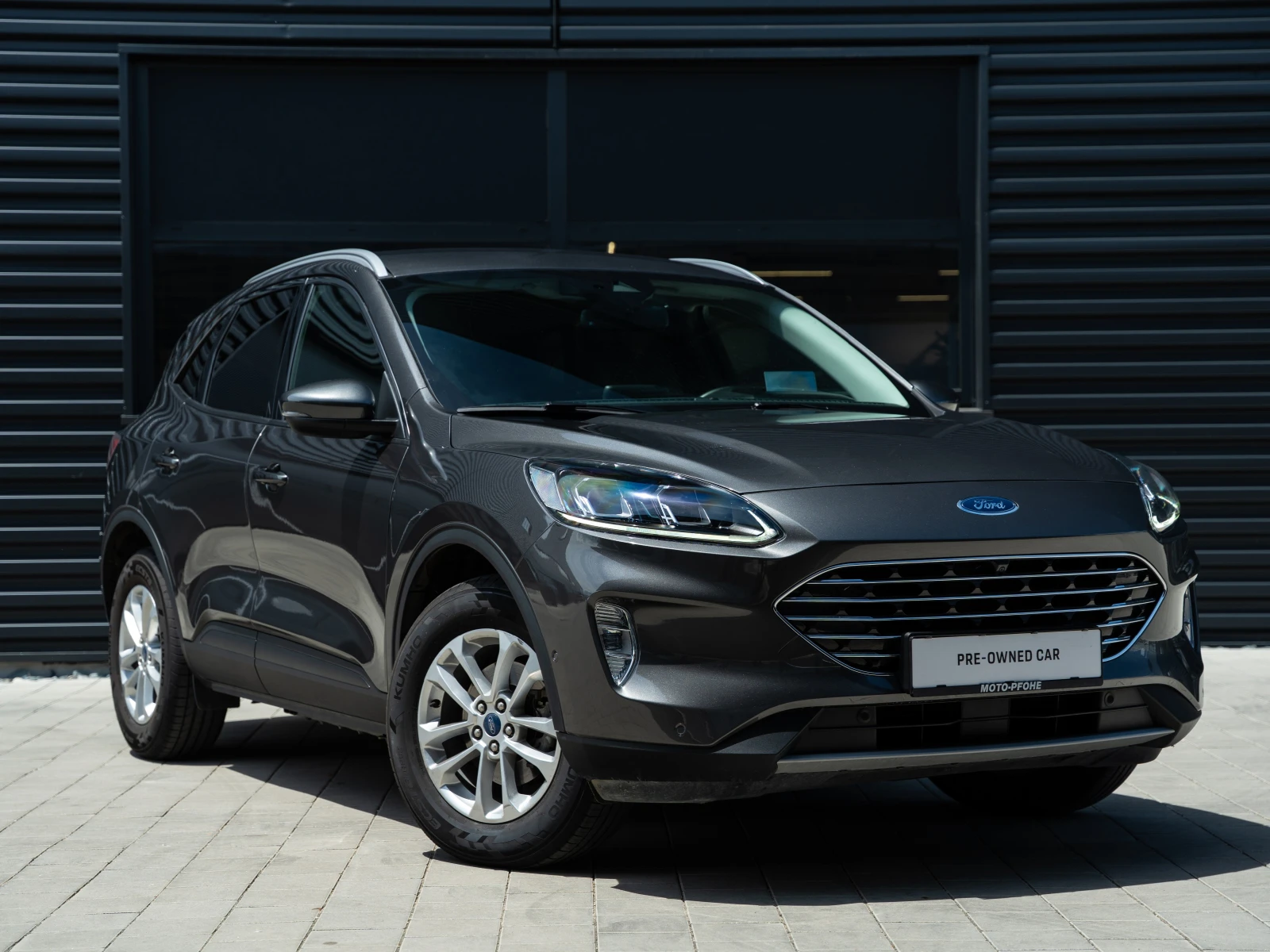 Ford Kuga TITANIUM 2.5 PHEV, снимка 3 - Автомобили и джипове - 54952925