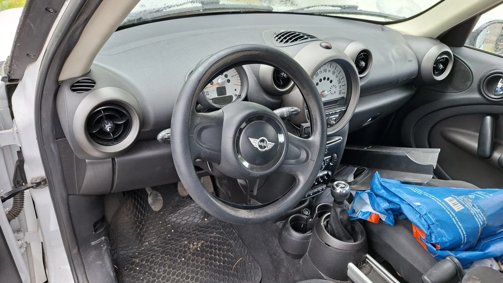 Mini Countryman 1.6D 112к.с. Проблем мотор, снимка 11 - Автомобили и джипове - 55666845
