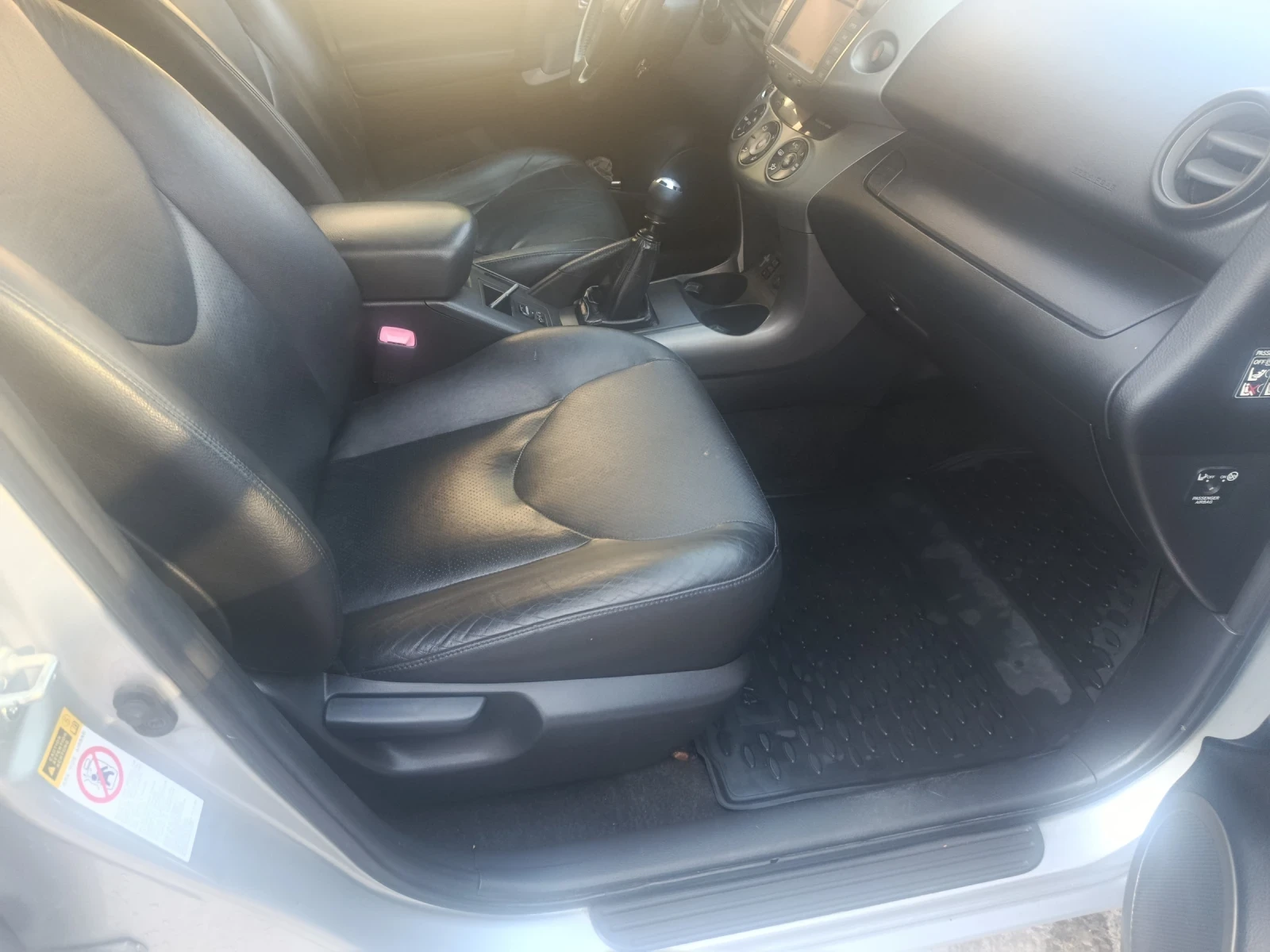 Toyota Rav4 2.2d4d 4x4, снимка 14 - Автомобили и джипове - 55967113