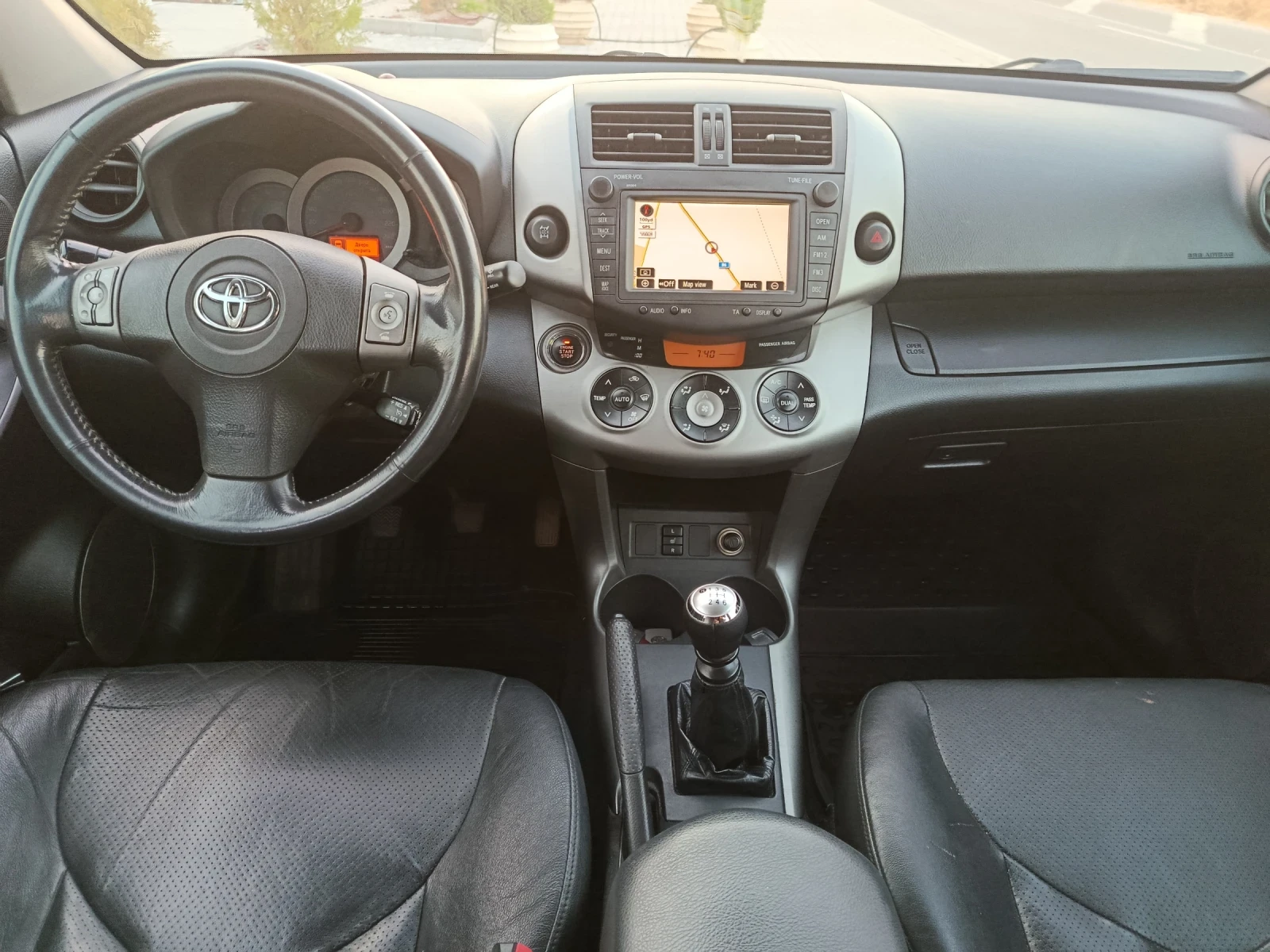 Toyota Rav4 2.2d4d 4x4, снимка 9 - Автомобили и джипове - 55967113