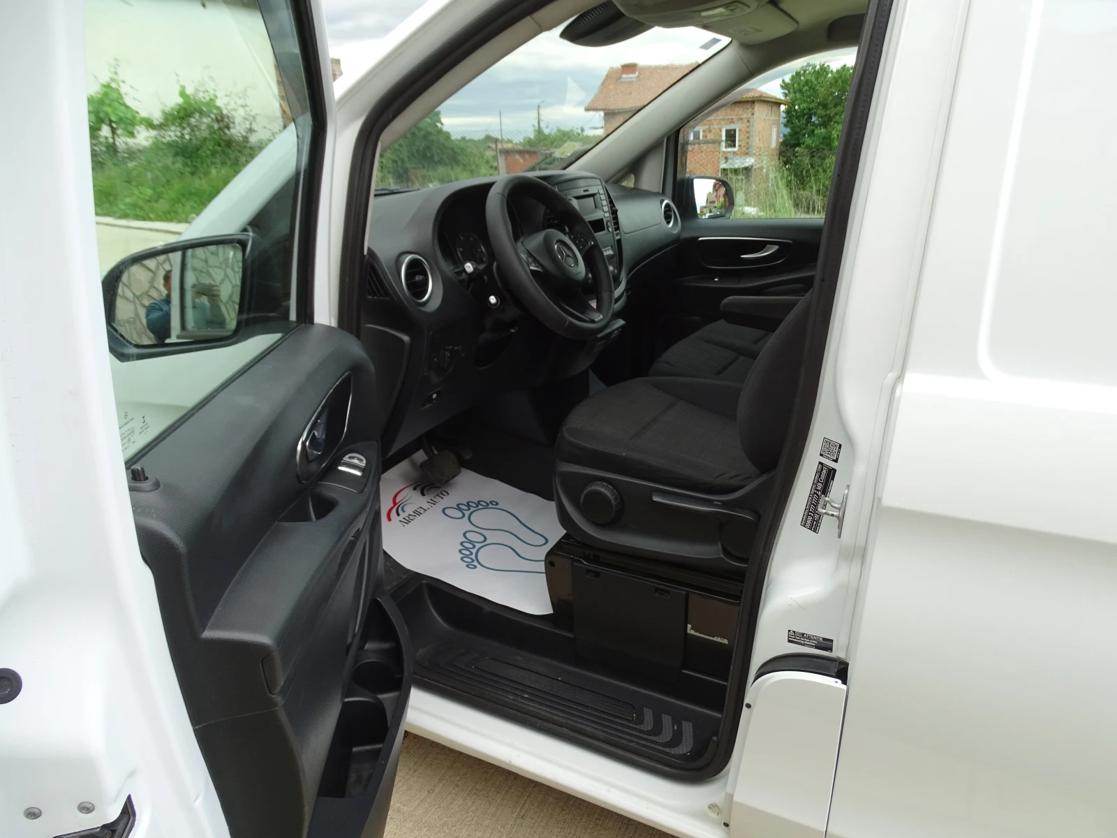Mercedes-Benz Vito 116 N1 MAXI ХЛАДИЛЕН (ДО -20 ГРАДУСА) 3 МЕСТЕН, снимка 17 - Бусове и автобуси - 54597391