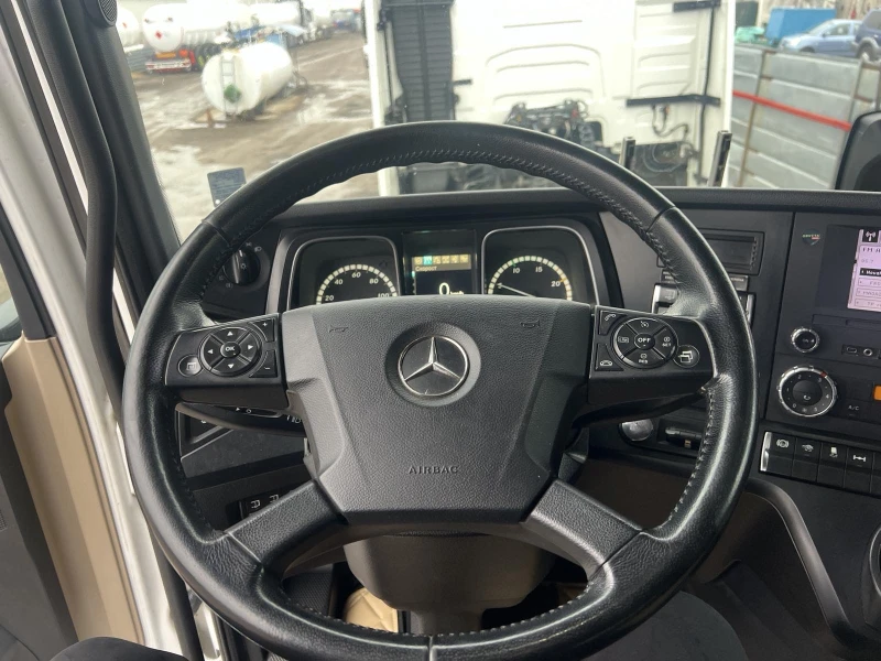 Mercedes-Benz Actros 1845 ADR, снимка 15 - Камиони - 53209665