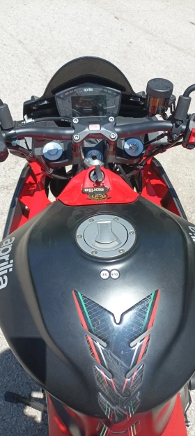 Aprilia Tuono | Mobile.bg    10