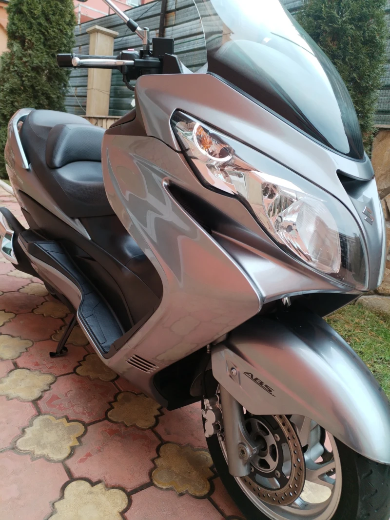 Suzuki Burgman 400i ABS 11G ПЕРФЕКТЕН!!! , снимка 11 - Мотоциклети и мототехника - 53098929