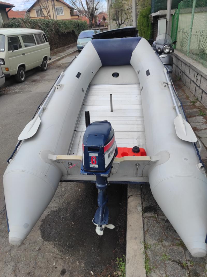 Надуваема лодка Yamaha 380, снимка 5 - Воден транспорт - 44710509