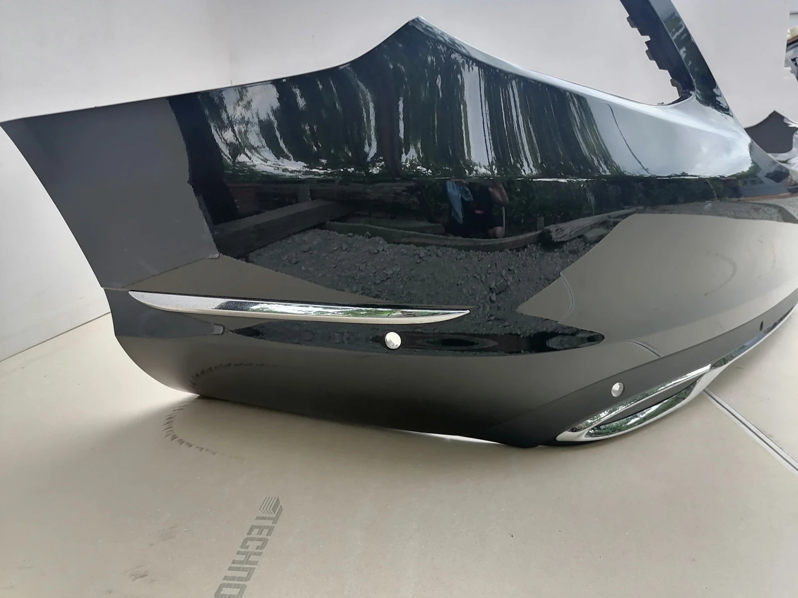 Оригиналнa броня Мерцедес Mercedes C Class Ц клас W205 A2058850138 Avantgarde Sedan (2015), снимка 3 - Части - 55878425