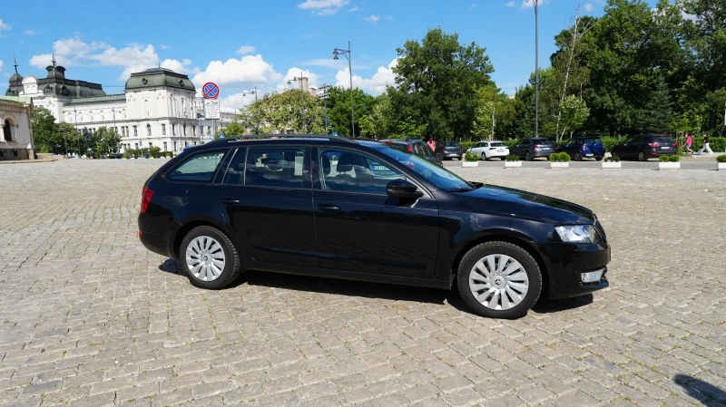 Skoda Octavia 2.0-184кс-4x4-ДИСТРОНИК, снимка 4 - Автомобили и джипове - 47735870