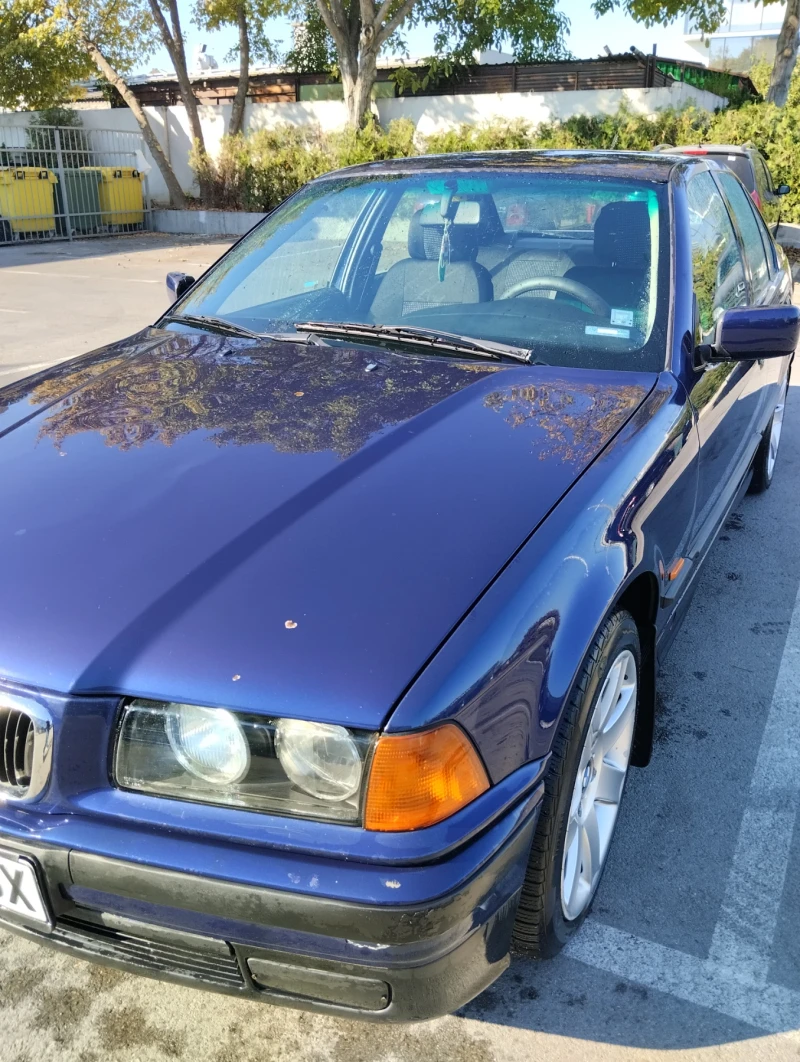 BMW 318, снимка 9 - Автомобили и джипове - 47766669