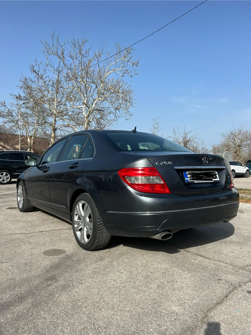 Mercedes-Benz C 250, снимка 4 - Автомобили и джипове - 49517236