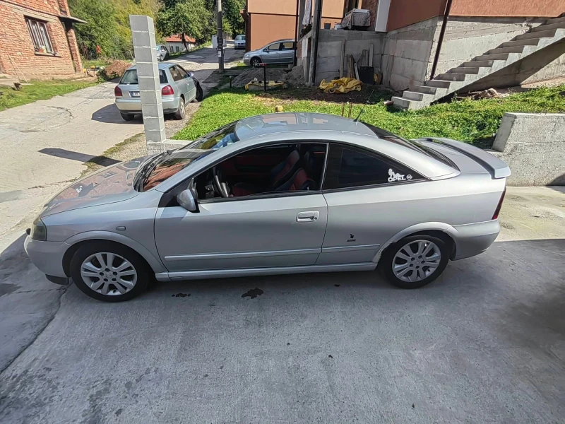 Opel Astra, снимка 8 - Автомобили и джипове - 52724565