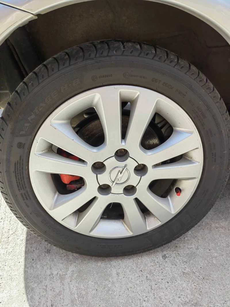 Opel Astra, снимка 3 - Автомобили и джипове - 52724565