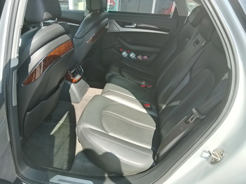 Audi A8 4.2TDI Quattro, снимка 10 - Автомобили и джипове - 51283570