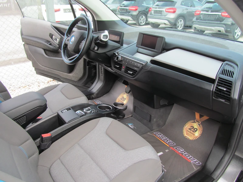 BMW i3 S-PREMIUM SELECTION/120Ah-42.2kWh/ТЕРМОПОМПА/LED, снимка 12 - Автомобили и джипове - 51607262