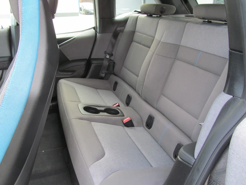 BMW i3 S-PREMIUM SELECTION/120Ah-42.2kWh/ТЕРМОПОМПА/LED, снимка 11 - Автомобили и джипове - 51607262