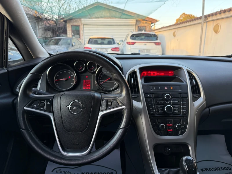 Opel Astra 1.6I 116HP , снимка 9 - Автомобили и джипове - 52426323