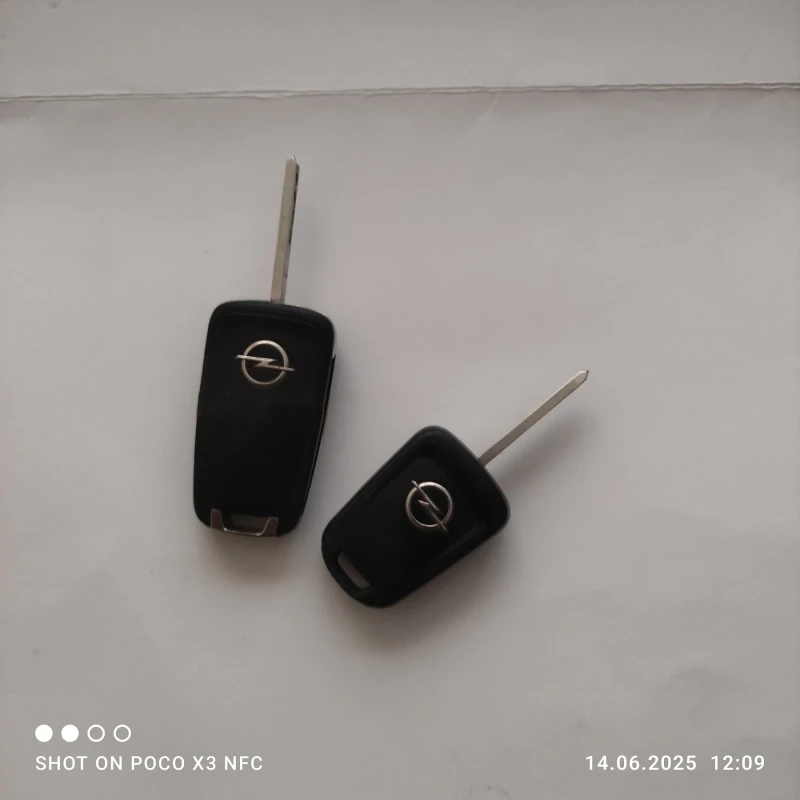 Opel Meriva 1.4  16v блутут, хендсфри, аукс, автопилот, снимка 13 - Автомобили и джипове - 52646939