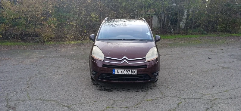 Citroen Grand C4 Picasso 2.0, 143 к.с, газ/бензин , снимка 3 - Автомобили и джипове - 52670279