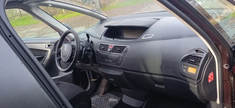 Citroen Grand C4 Picasso 2.0, 143 к.с, газ/бензин , снимка 12 - Автомобили и джипове - 52670279