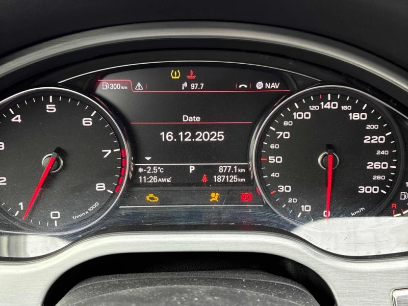 Audi A8 * Premium * CARFAX * ЦЕНА ДО БГ, снимка 8 - Автомобили и джипове - 52835121