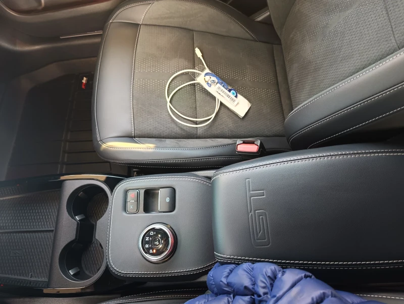 Ford Mustang Mach-E GT performance , снимка 11 - Автомобили и джипове - 52862095