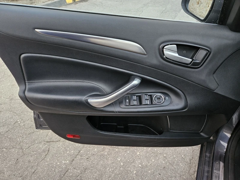 Ford Mondeo MK4 TITANIUM X, снимка 8 - Автомобили и джипове - 53226556