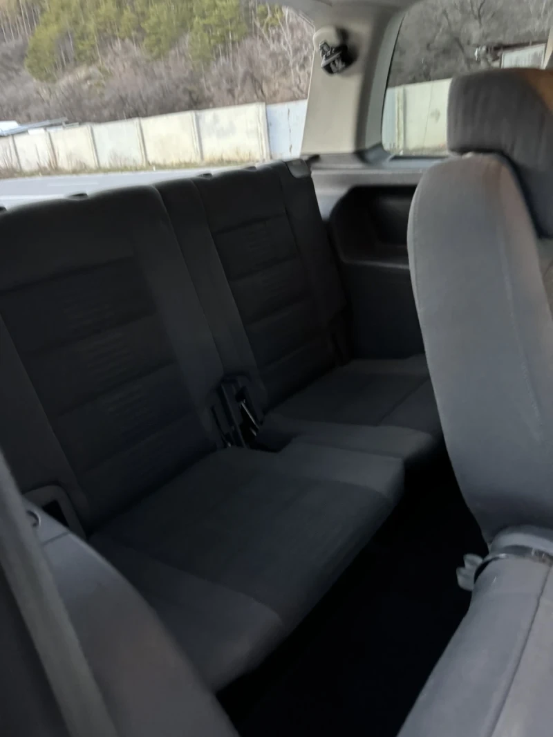 VW Touran 2.0 tdi 140 k.c. BMM, снимка 5 - Автомобили и джипове - 53479157