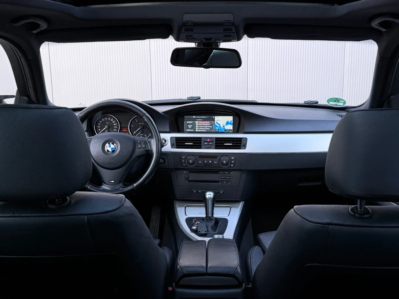 BMW 330 330D/M PACK * * 1ви СОБСТВЕНИК* * Le Mans Blue, снимка 8 - Автомобили и джипове - 53598710