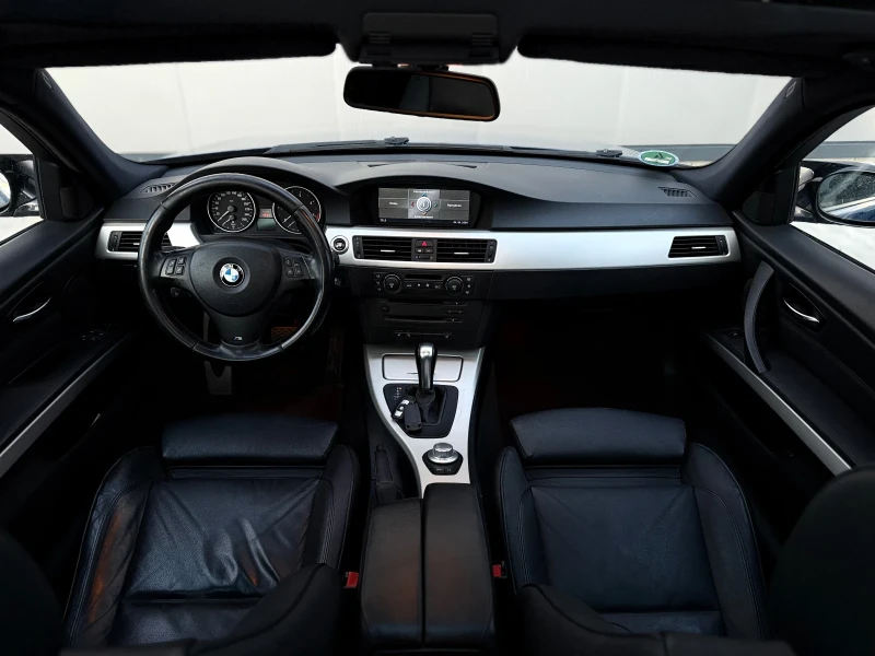 BMW 330 330D/M PACK * * 1ви СОБСТВЕНИК* * Le Mans Blue, снимка 13 - Автомобили и джипове - 53598710