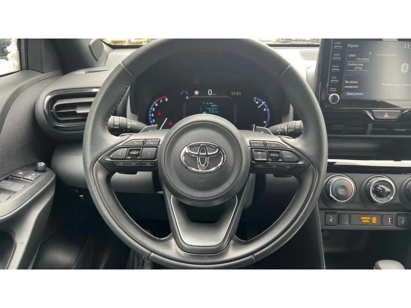 Toyota Yaris Cross 1, 5 CVT Chic, снимка 13 - Автомобили и джипове - 49561364