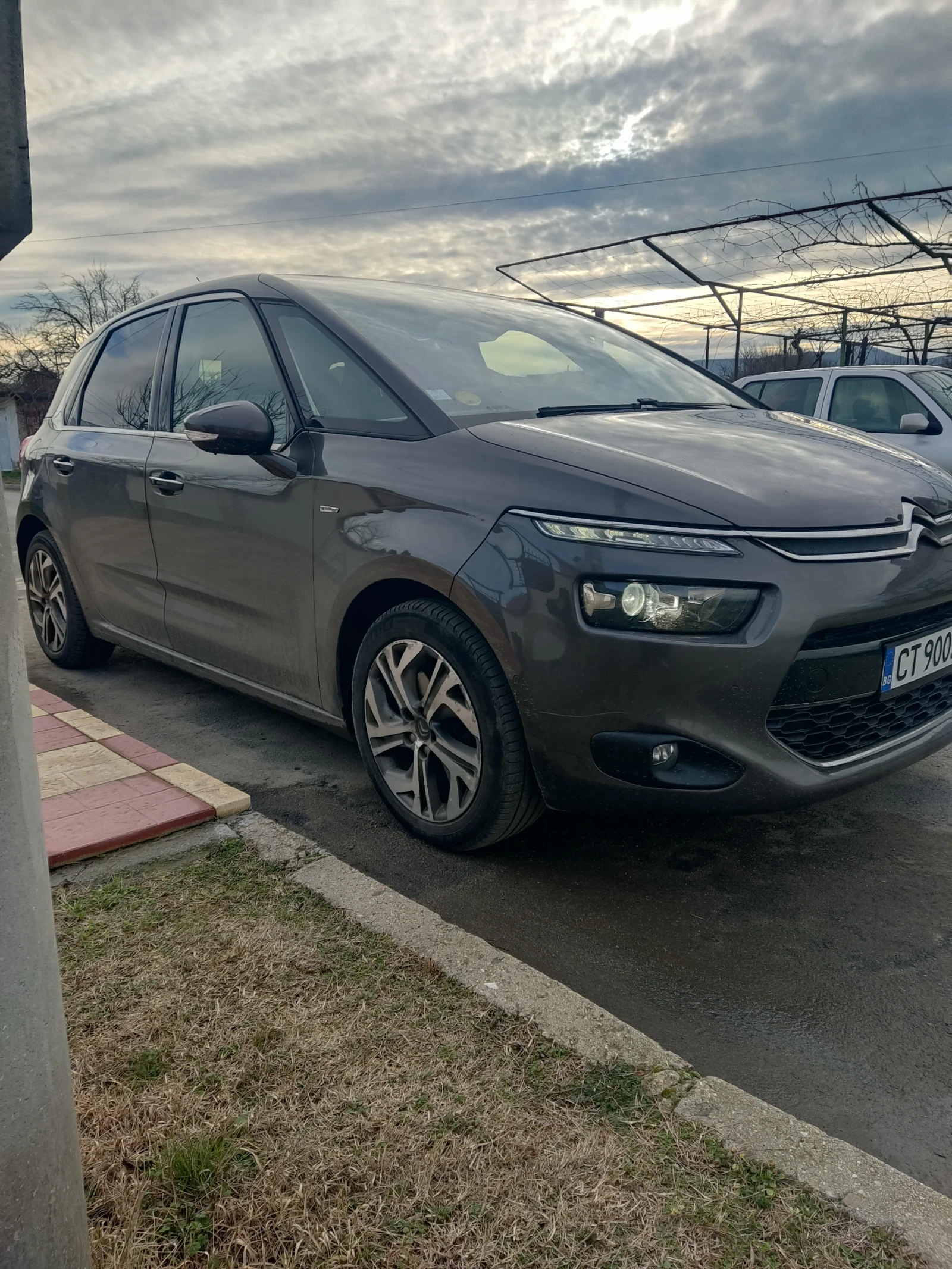 Citroen C4 Picasso 2.0 hdi, снимка 1