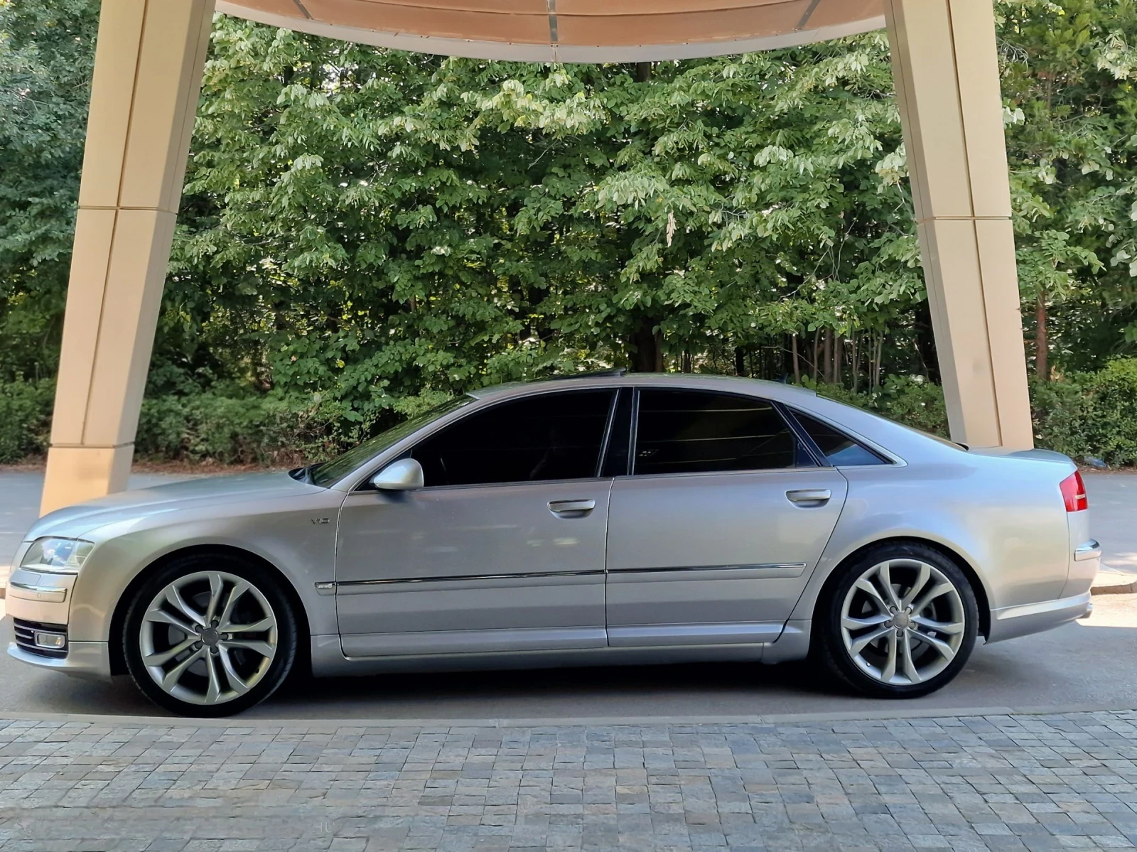 Audi A8 S8 PACK 335кс - изображение 7