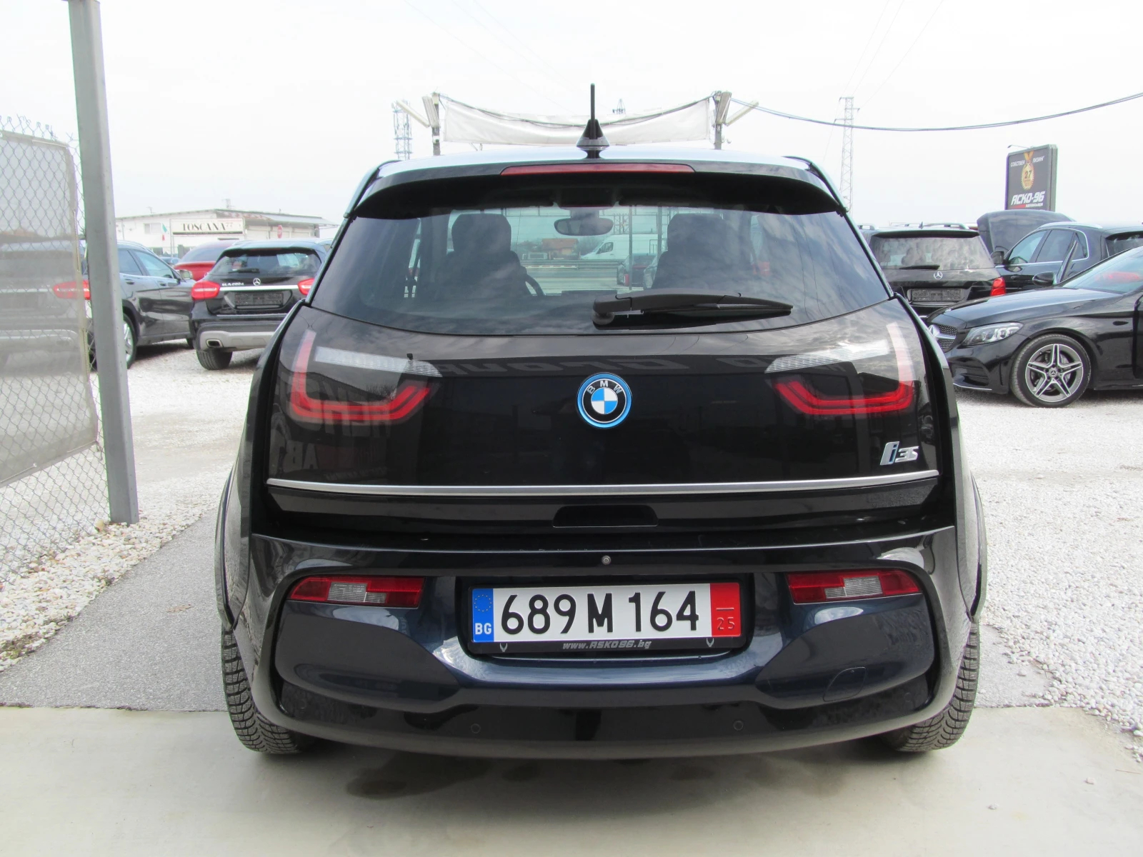 BMW i3 S-PREMIUM SELECTION/120Ah-42.2kWh/ТЕРМОПОМПА/LED - изображение 8